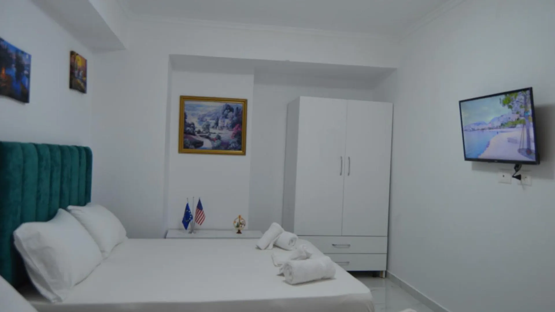 Keli Rooms Sarande 0*,