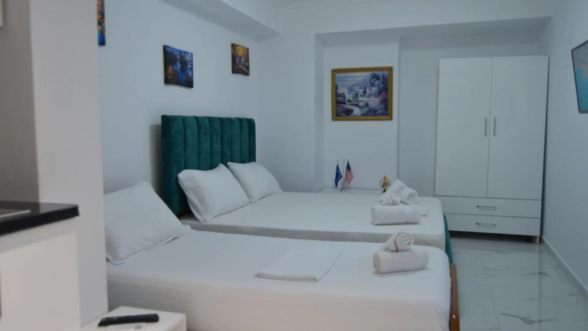 Keli Rooms Sarande Apartment