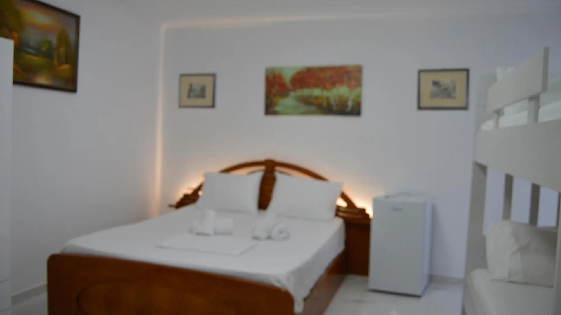 Keli Rooms Sarande 0*,