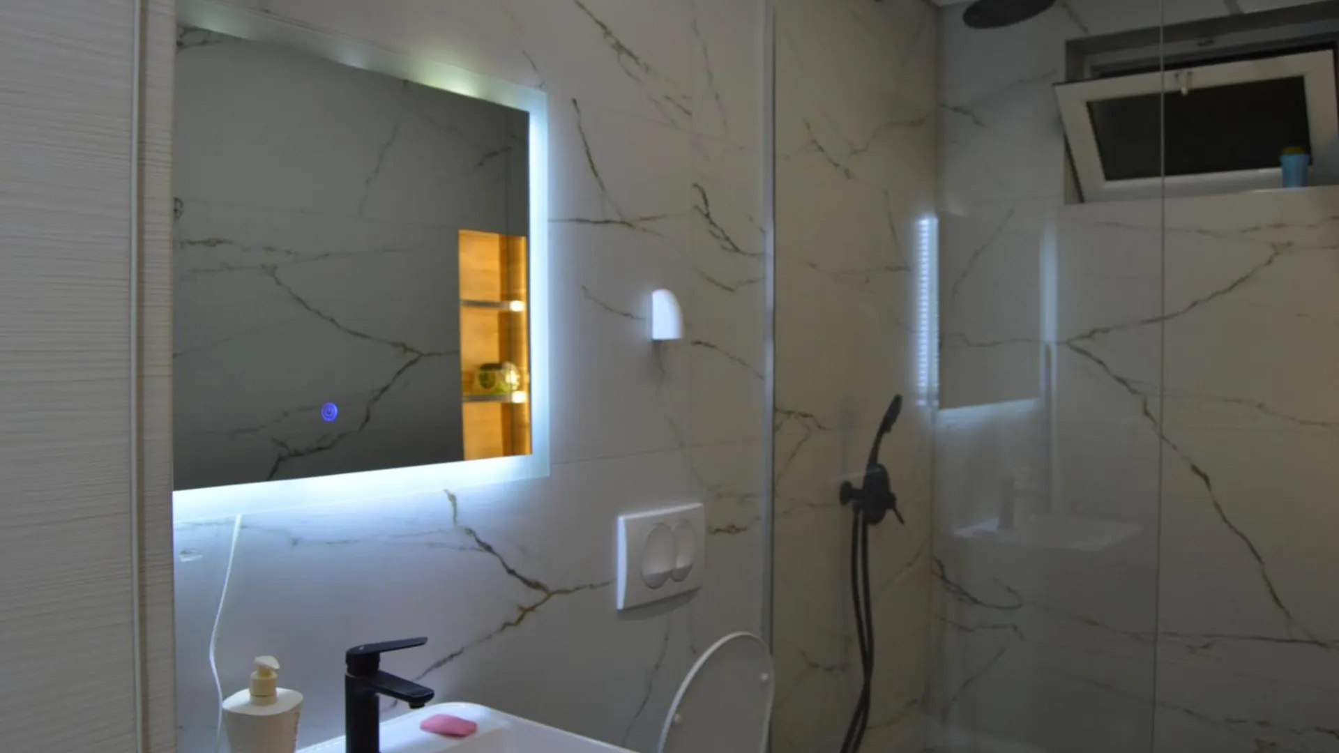 Keli Rooms Sarande